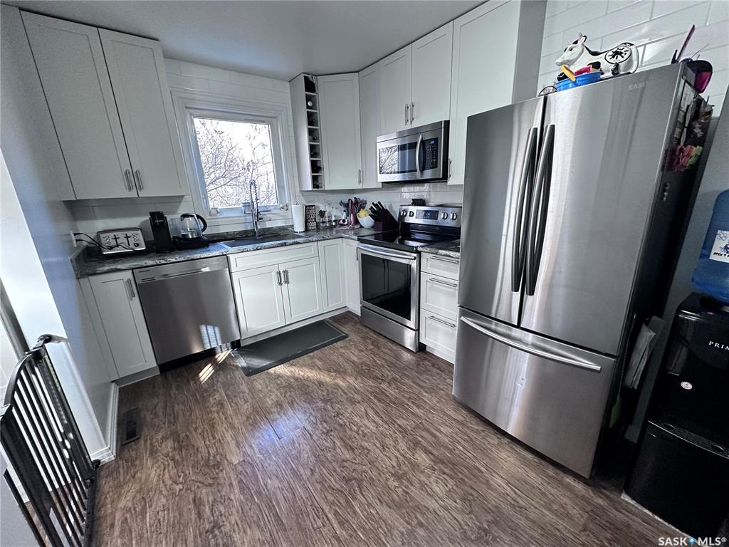 Fourth View of 561 105th Street, Riverview NB, North Battleford, Saskatchewan, S9A 1R6