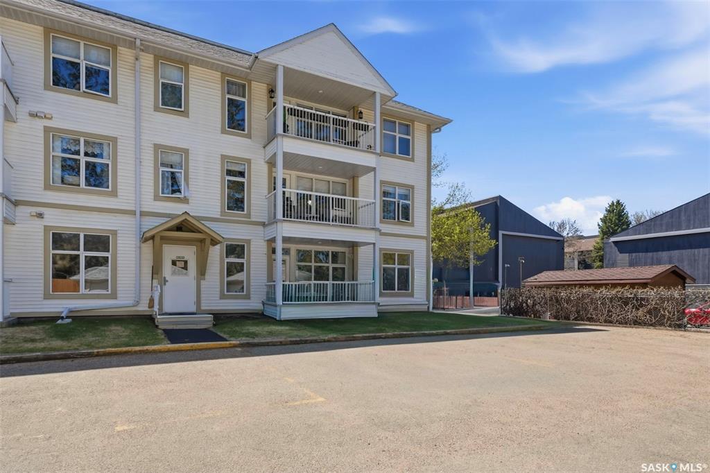 301 34th Street W #105, SK037565, Saskatchewan,