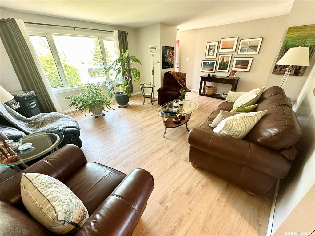 Fourth View of 309 Russell Street, Stoughton, Saskatchewan, S0G 4T0