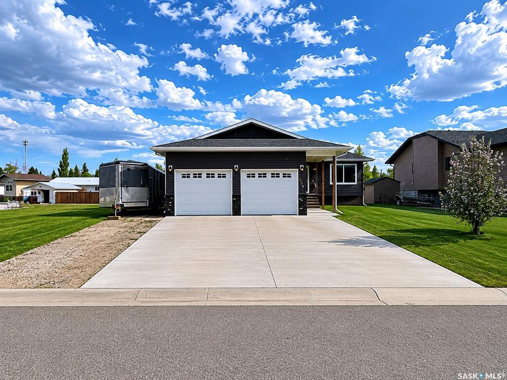 364 8th Avenue W, SK037645, Saskatchewan,