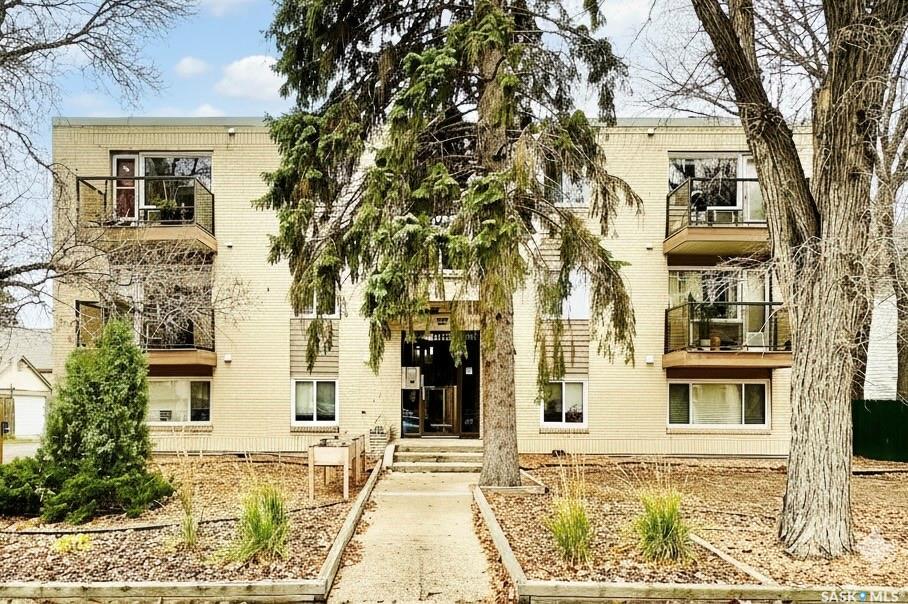 2358 Rae Street #2, SK037711, Saskatchewan,