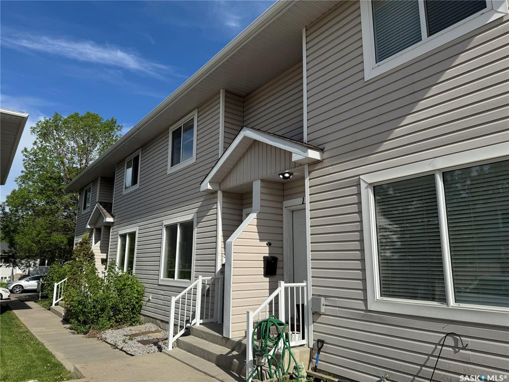 802 K Avenue N #2, SK037769, Saskatchewan,