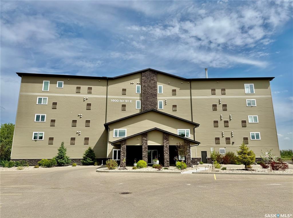 1600 1st Street E ##303, SK037777, Saskatchewan,
