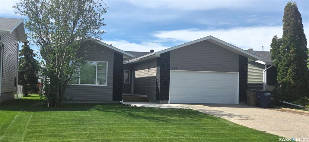 Second View of 754 Golburn Crescent, Tisdale, Saskatchewan, S0E 1T0