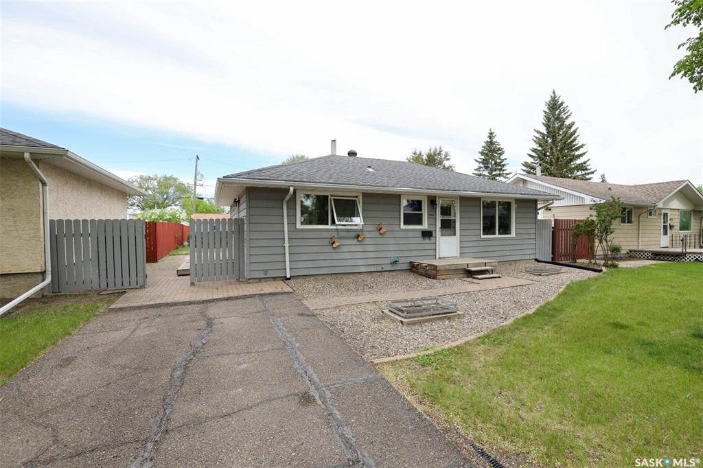 1834 Bond Street, SK037781, Saskatchewan,