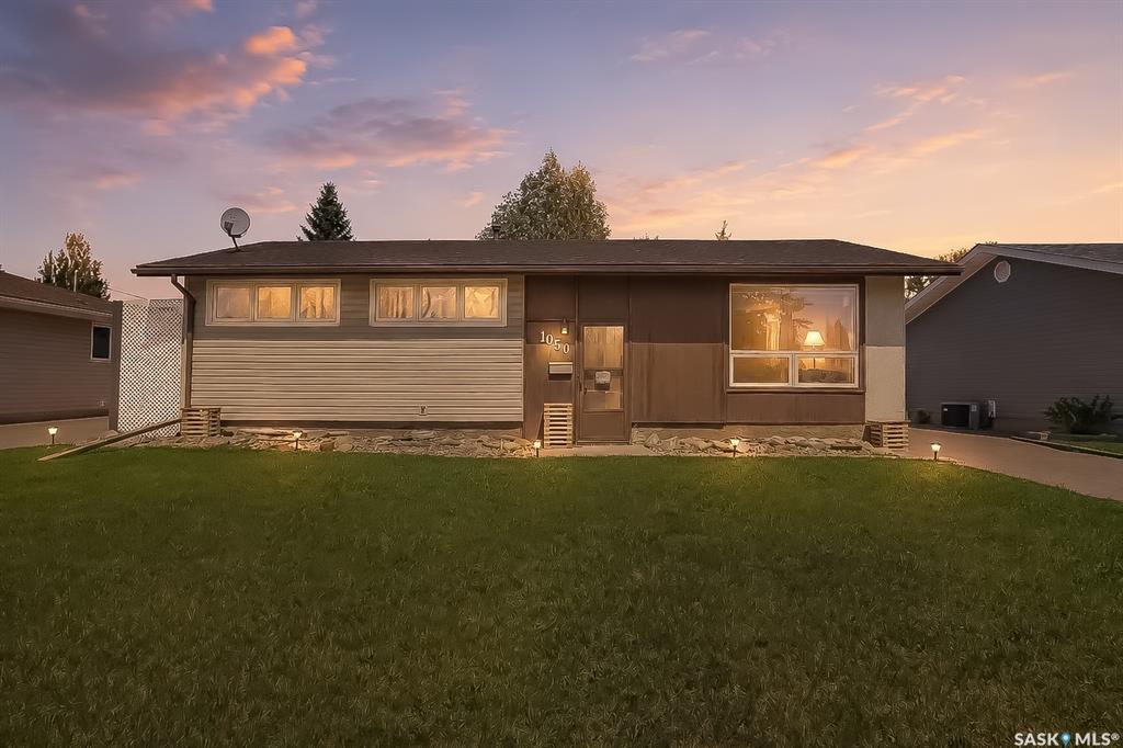 Second View of 1050 Simcoe Street, Palliser, Moose Jaw, Saskatchewan, S6H 3J2