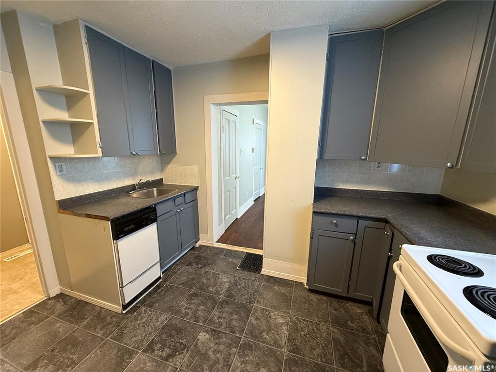 Third View of 485 12 Th Street E, Midtown, Prince Albert, Saskatchewan, S6V 1C3