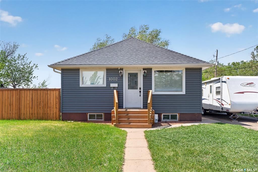 1002 4th Avenue Sw, SK037881, Saskatchewan,