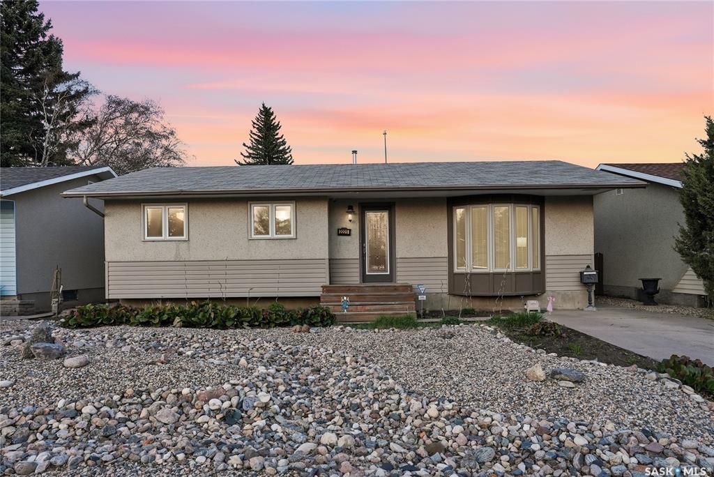 Second View of 2225 Easthill, Eastview SA, Saskatoon, Saskatchewan, S7J 3E1