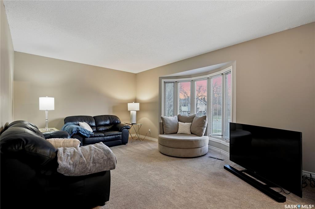 Fifth View of 2225 Easthill, Eastview SA, Saskatoon, Saskatchewan, S7J 3E1