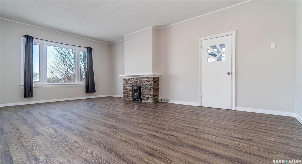 Second View of 79 Coteau Street E, Westmount/Elsom, Moose Jaw, Saskatchewan, S6H 4T4