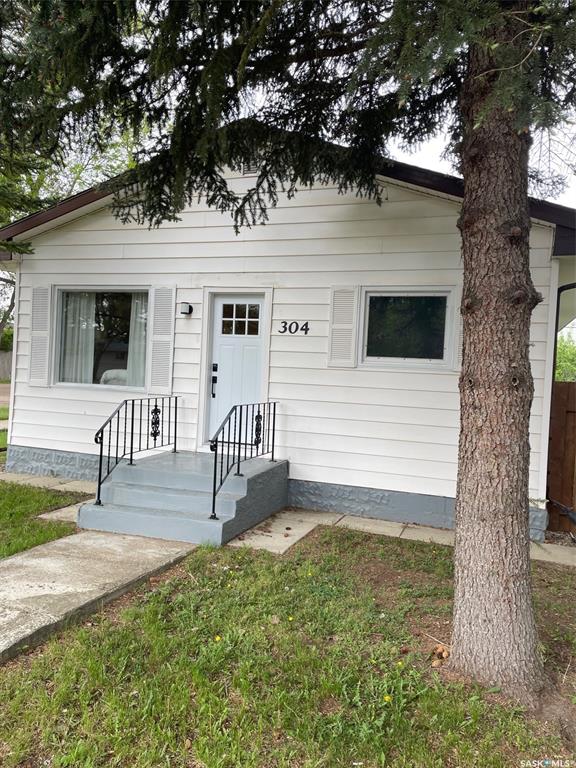304 Brownlee Street, SK037973, Saskatchewan,