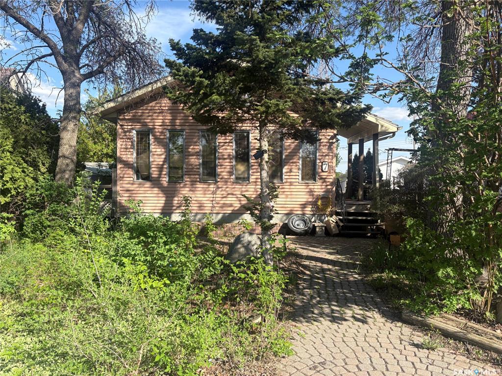 MLS® listing #SK037987 for sale located at 7 Charles Crescent