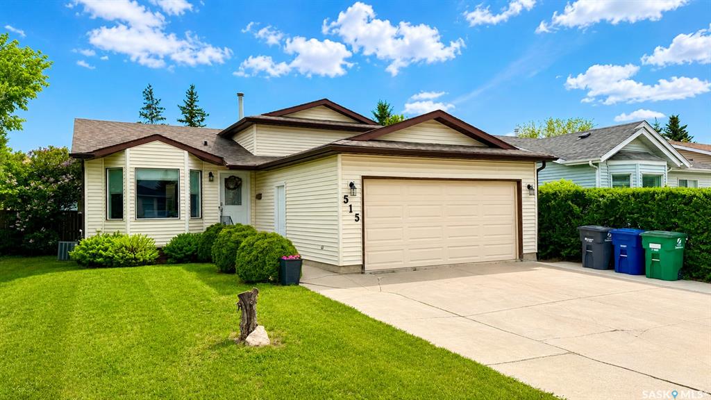 Second View of 515 Nemeiben Road, Lakeridge SA, Saskatoon, Saskatchewan, S7J 5G6