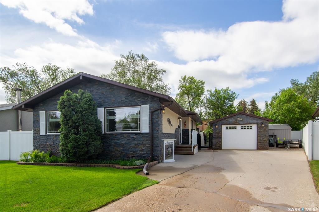 266 Albany Crescent, SK038030, Saskatchewan,