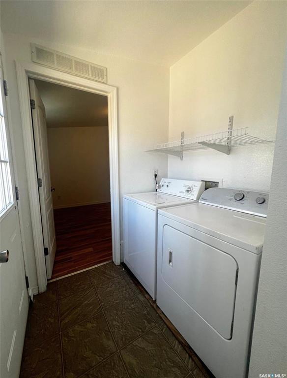 Second View of 132 Prairie Sun Court, Swift Current, Saskatchewan, S9H 3X6