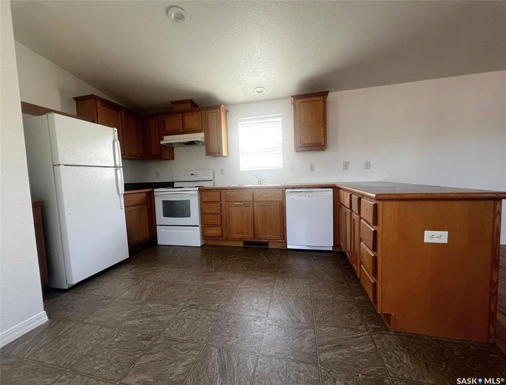 Third View of 132 Prairie Sun Court, Swift Current, Saskatchewan, S9H 3X6