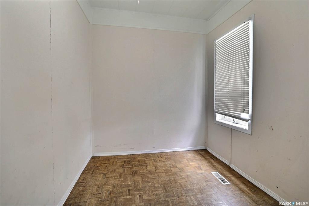 Fifth View of 2030 Queen Street, Cathedral RG, Regina, Saskatchewan, S4T 4C1