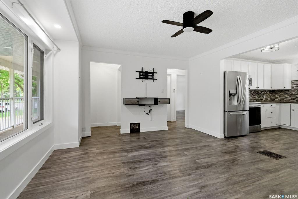 Third View of 166 Halifax Street N, Churchill Downs, Regina, Saskatchewan, S4R 0R5