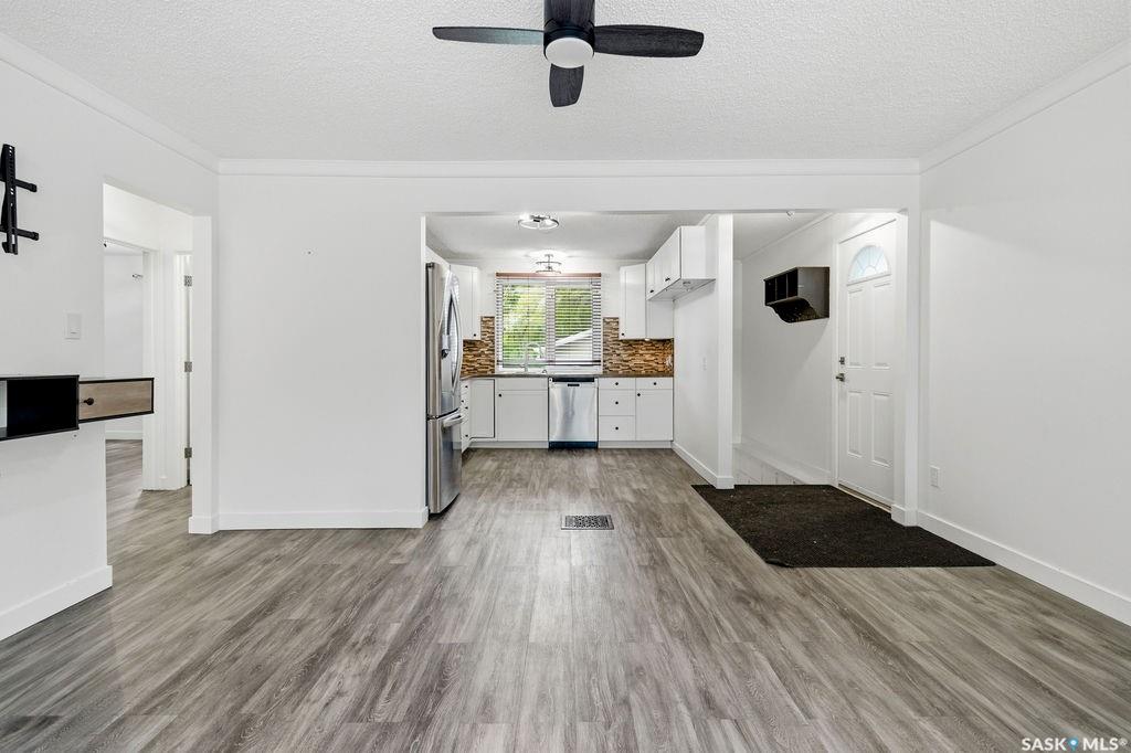 Fourth View of 166 Halifax Street N, Churchill Downs, Regina, Saskatchewan, S4R 0R5
