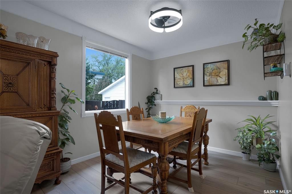 Fifth View of 814 Arlington Avenue, Greystone Heights, Saskatoon, Saskatchewan, S7H 2X4