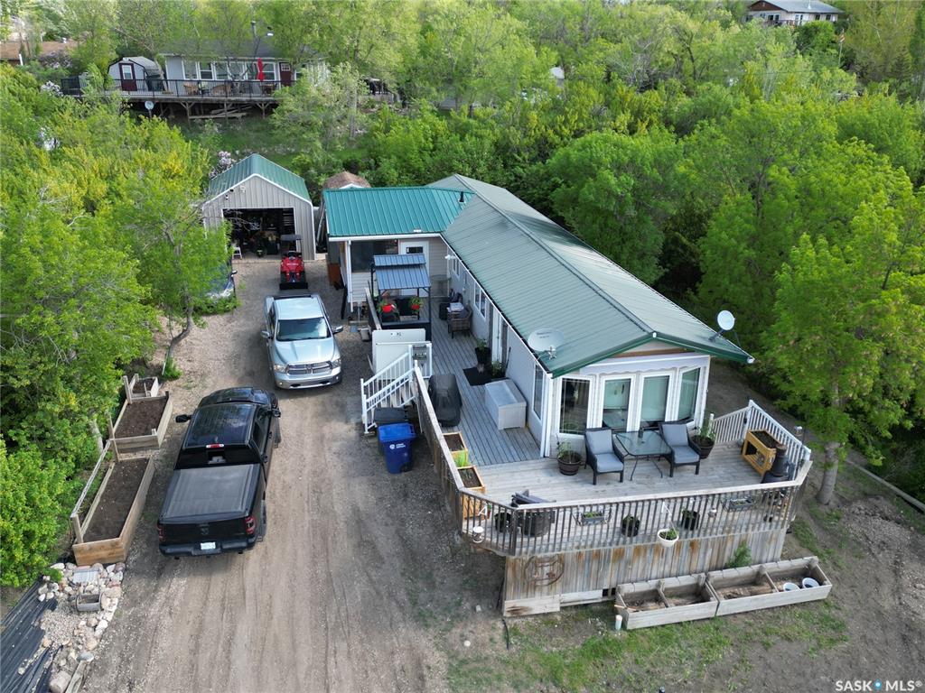 MLS® listing #SK038193 for sale located at 504 Lakeview Crescent