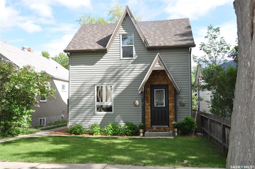 725 9th Street E, SK038212, Saskatchewan,