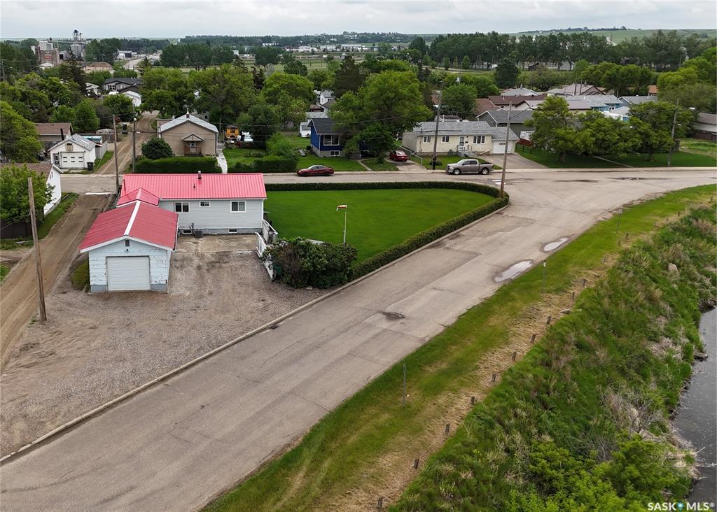 Third View of 24 13 Th Avenue Se, South East SC, Swift Current, Saskatchewan, S9H 4C3
