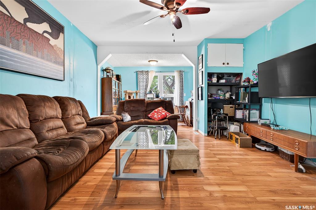 Fifth View of 1142 2nd Avenue Ne, Hillcrest MJ, Moose Jaw, Saskatchewan, S6H 1C6