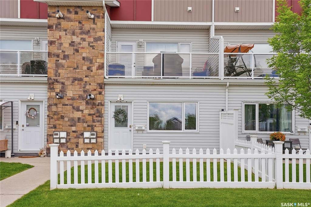 225 Hassard Close #409, SK038264, Saskatchewan,