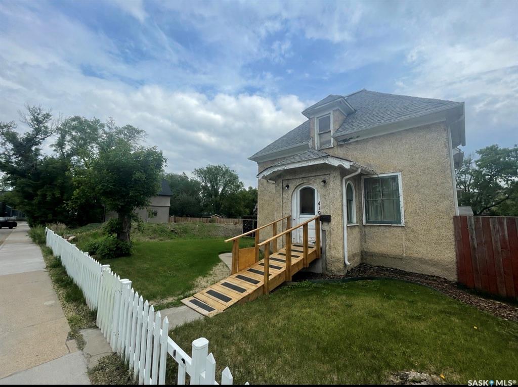 419 18th Street W, SK038300, Saskatchewan,