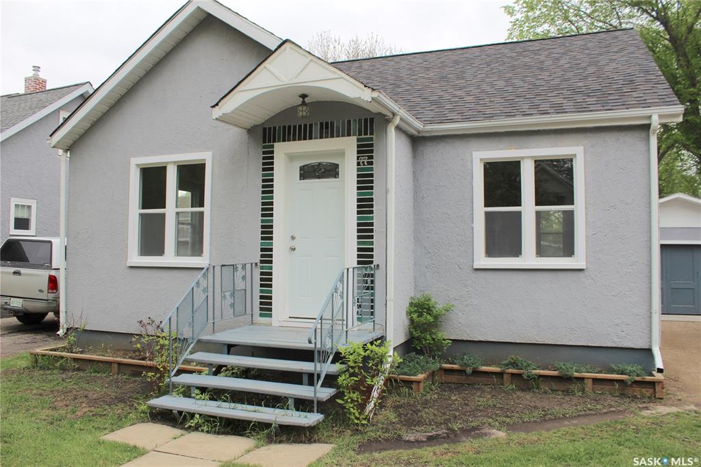 77 4th Avenue N #N, SK038359, Saskatchewan,