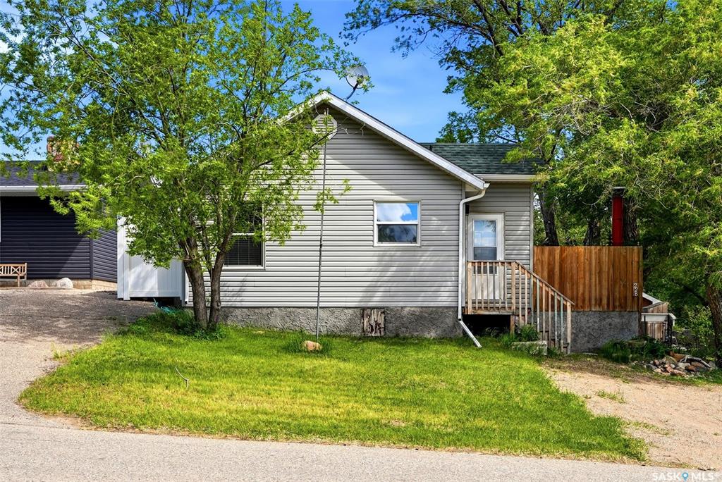 MLS® listing #SK038435 for sale located at 228 Nicoll Avenue