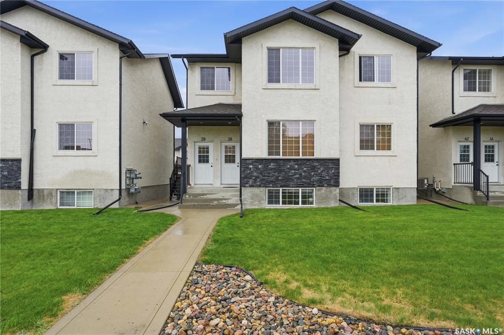 4640 Harbour Landing Drive #39, SK038453, Saskatchewan,