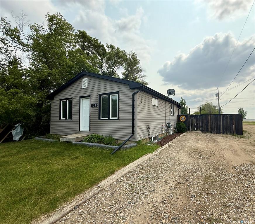 101 2nd Avenue E, SK038475, Saskatchewan,