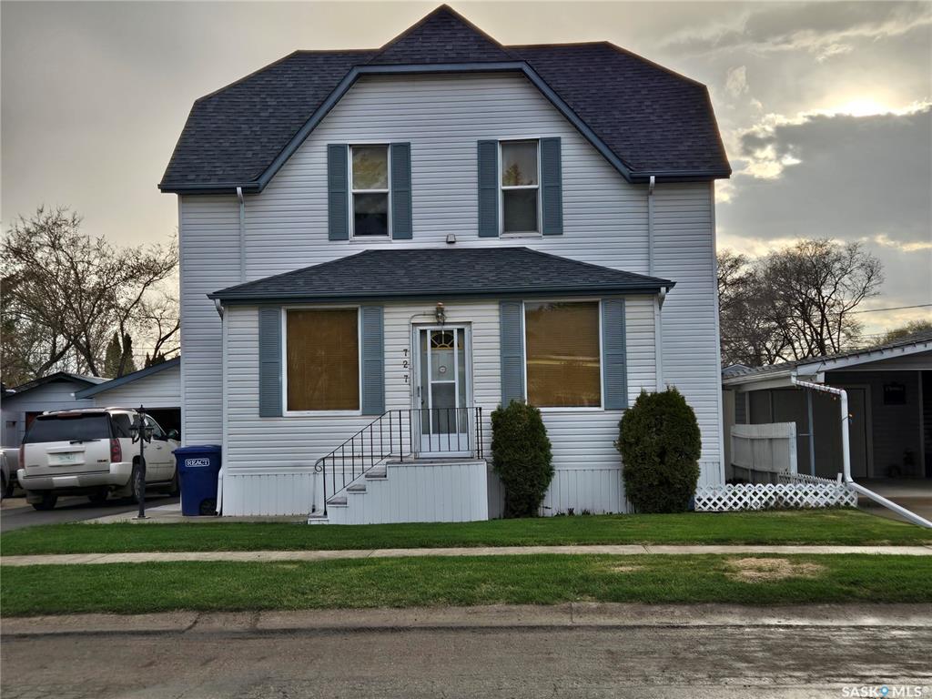 727 10th Street, SK038561, Saskatchewan,