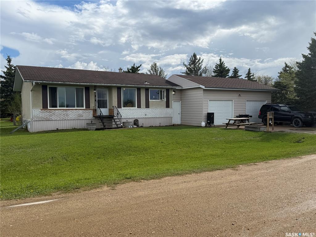 MLS® listing #SK038586 for sale located at 401 Golspie Street