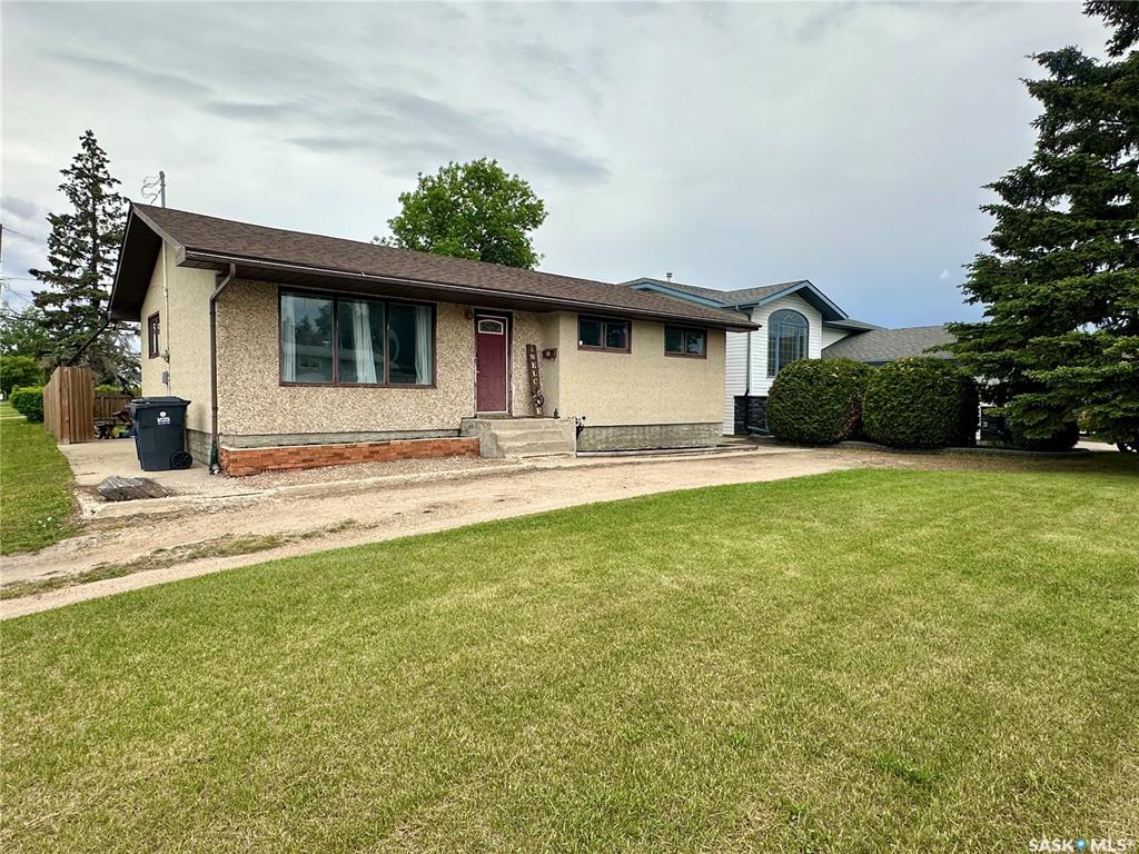 100 1st Street E, SK038590, Saskatchewan,