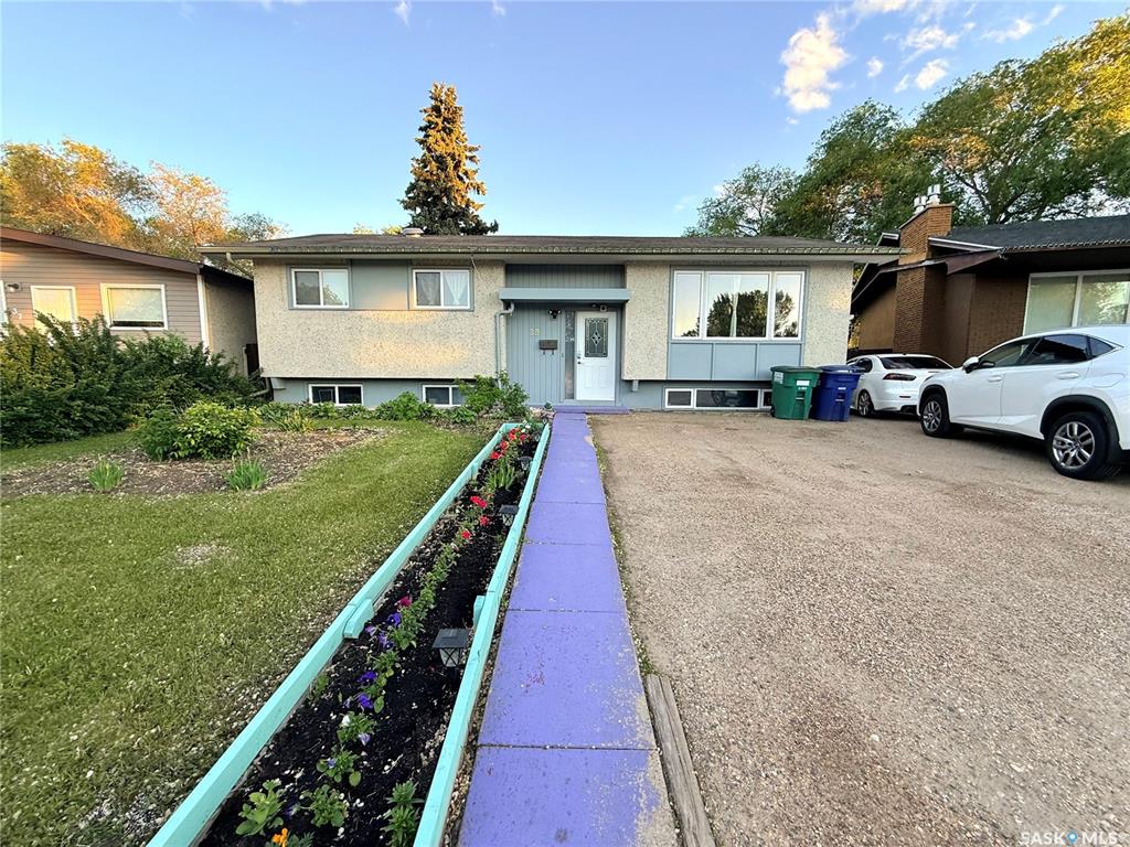 Second View of 39 Byers Crescent, Westview Heights, Saskatoon, Saskatchewan, S7L 4H1