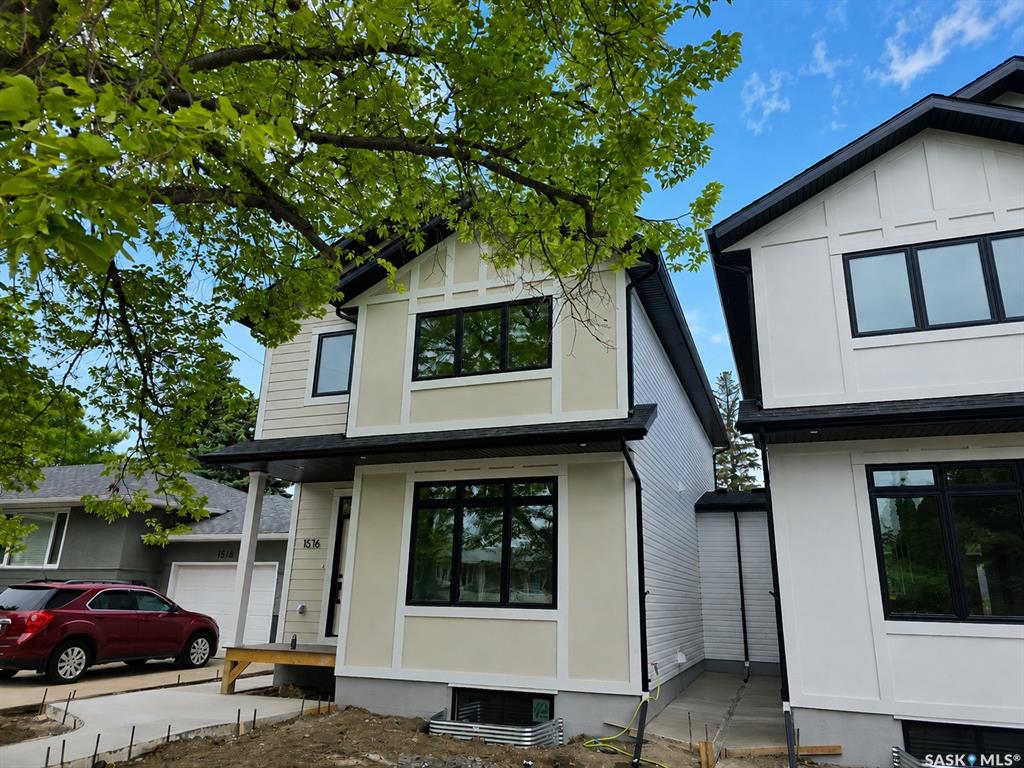 1516 Ewart Avenue S, SK038773, Saskatchewan,