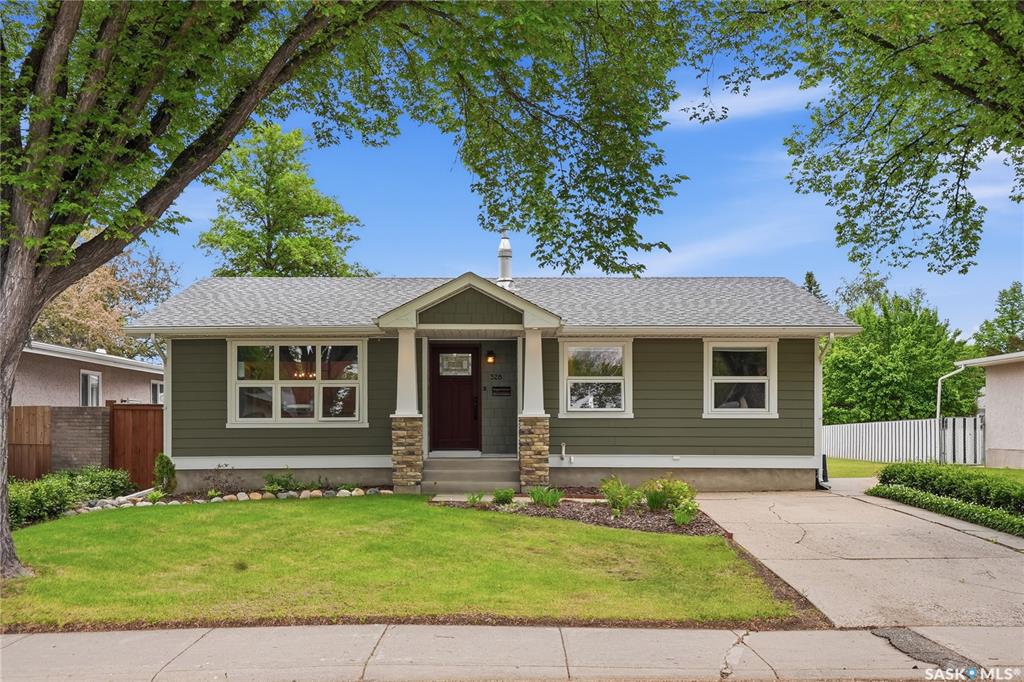 328 Carleton Drive, SK038789, Saskatchewan,