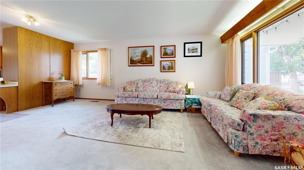 Fourth View of 210 Cypress Street, Maple Creek, Saskatchewan, S0N 1N0