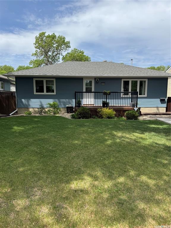 MLS® listing #SK038830 for sale located at 2808 Park Street