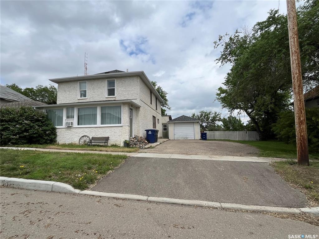 Second View of 326 Saskatchewan Avenue, Kerrobert, Saskatchewan, S0L 1R0