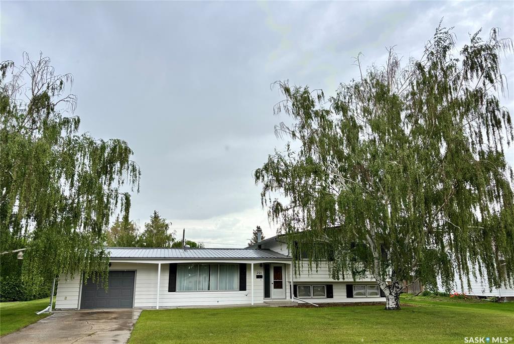 201 2nd Avenue E, SK038847, Saskatchewan,