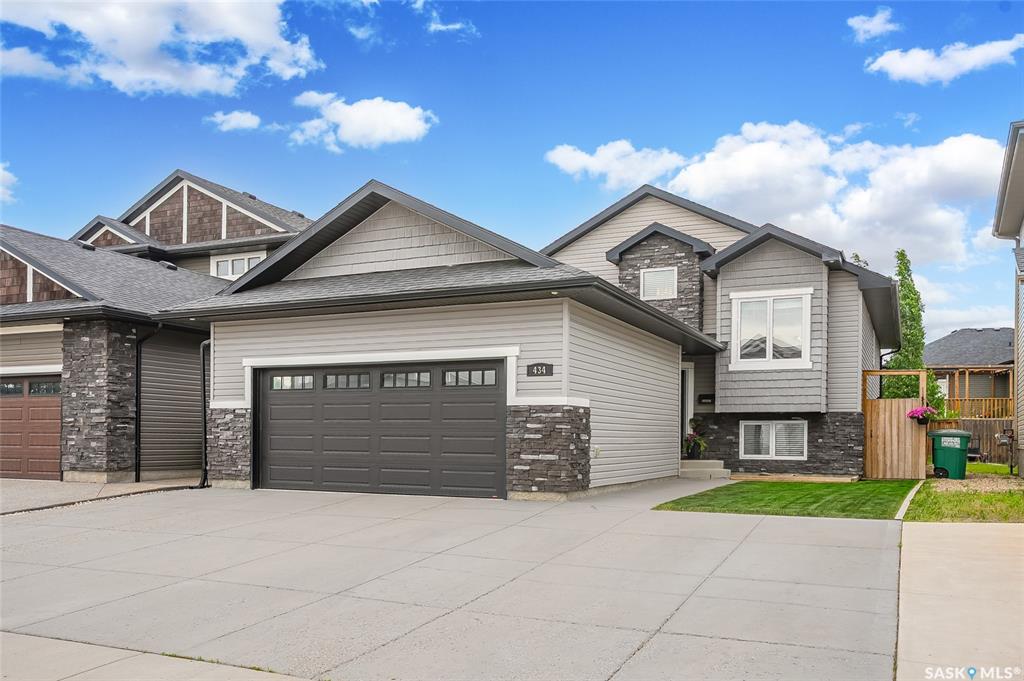 434 Langlois Way, SK038935, Saskatchewan,