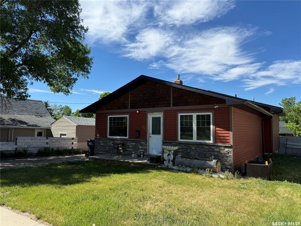 103 4th Avenue Se, SK038941, Saskatchewan,