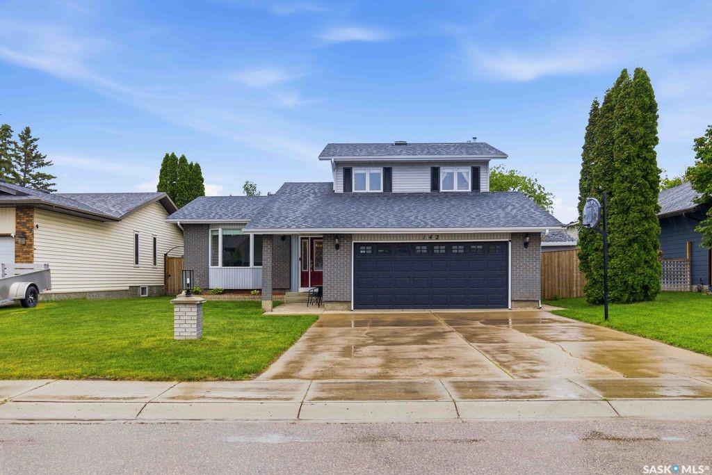 142 Neusch Crescent, SK039106, Saskatchewan,