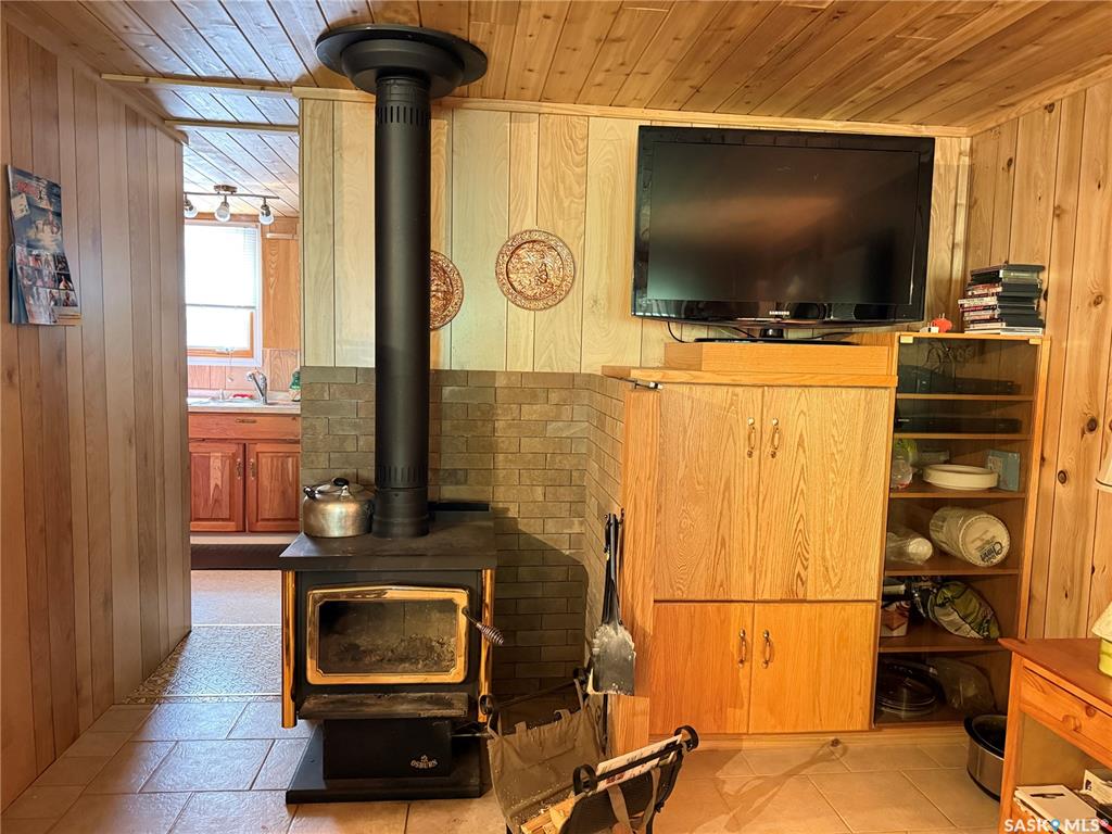Fourth View of 404 Northshore Drive, Northern Admin District, Saskatchewan, S0M 0G0
