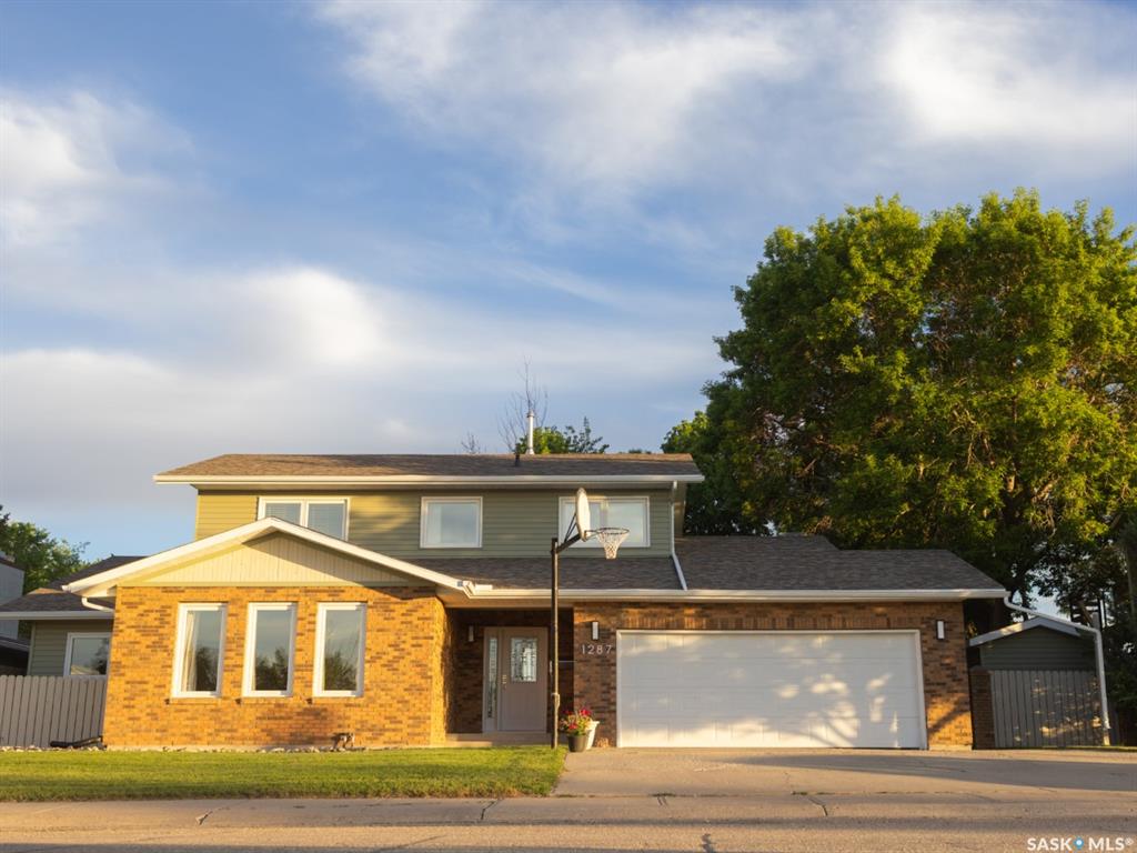 MLS® listing #SK039136 for sale located at 1287 Simcoe Street